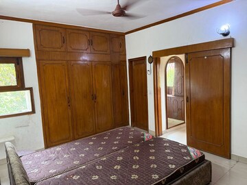 Bedroom in 2 BHK Builder Floor at RWA Apartments Sector 52, Sector 52 – for Rent