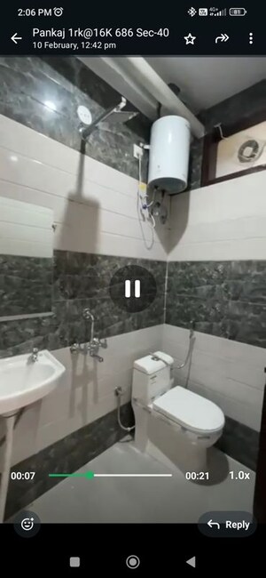 Team Area in 1 RK Builder Floor at RWA Residential Society, Sector 40 – for Rent