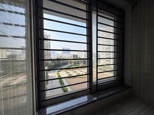 Room in 2 BHK Apartment at Anuhar Yellow Blooms, Manikonda – for Rent