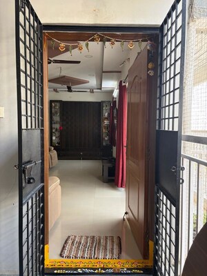 2 BHK Apartment For Rent in Anuhar Yellow Blooms, Manikonda