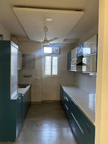 Kitchen in 3 BHK Builder Floor at Sector 57 – for Rent