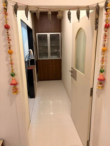  2 BHK Apartment at Juhu – for Rent
