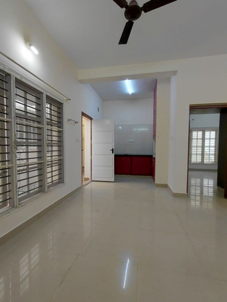 Room, koramangala 2 Bedroom 1000 Sq.Ft. Builder Floor In Koramangala Bangalore 10004688