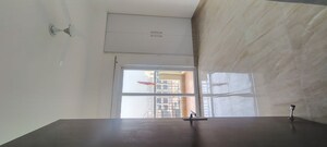 Room in 2 BHK Apartment at Palm Marina Suites, Nh 24 – for Sale