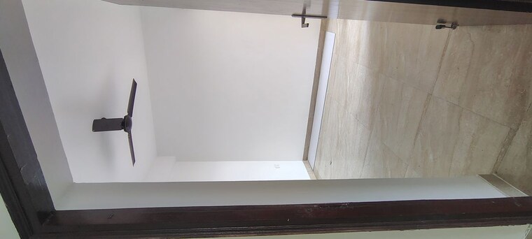 Room, palm-marina-suites 2 Bedroom 950 Sq.Ft. Apartment In Nh 24 Ghaziabad 9996697