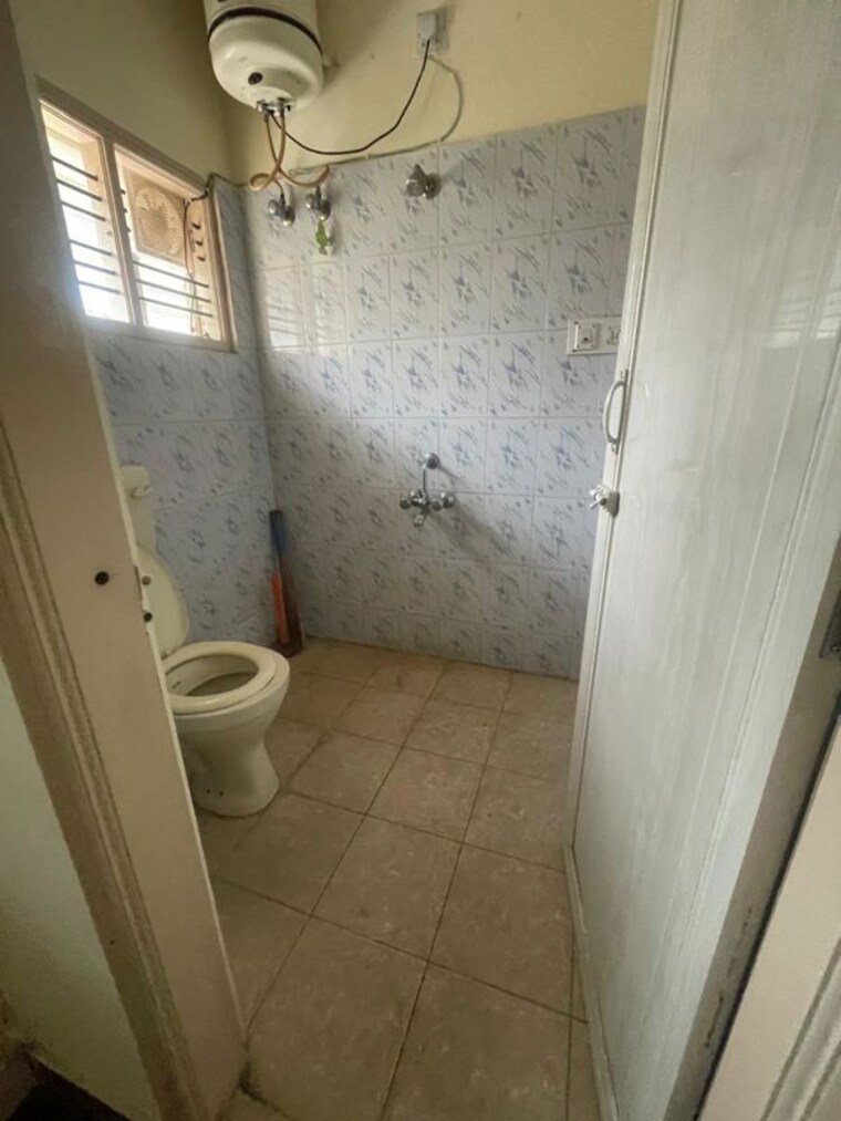 Bathroom, koramangala 2 Bedroom 900 Sq.Ft. Builder Floor In Koramangala Bangalore 10004762