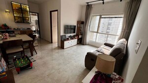2 BHK Apartment For Rent in Lodha Amara, Kolshet Road