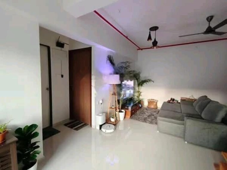 Living Room, mayfair-the-view 2 Bedroom 629 Sq.Ft. Apartment In Vikhroli West Mumbai 10004847