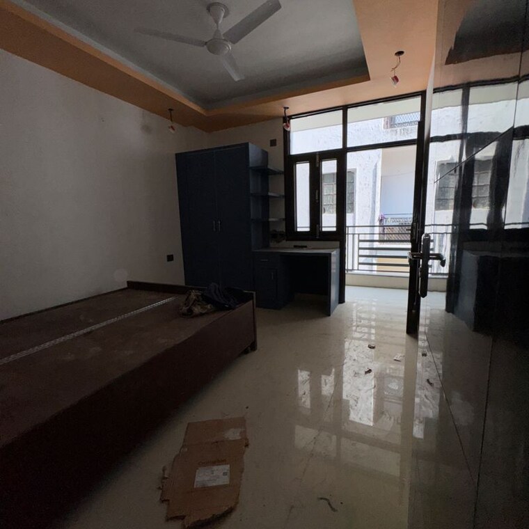 Kitchen, chattarpur 3 Bedroom 1200 Sq.Ft. Builder Floor In Chattarpur Delhi 10005244