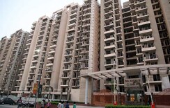2 BHK Apartment For Sale in Gaur City 5th Avenue