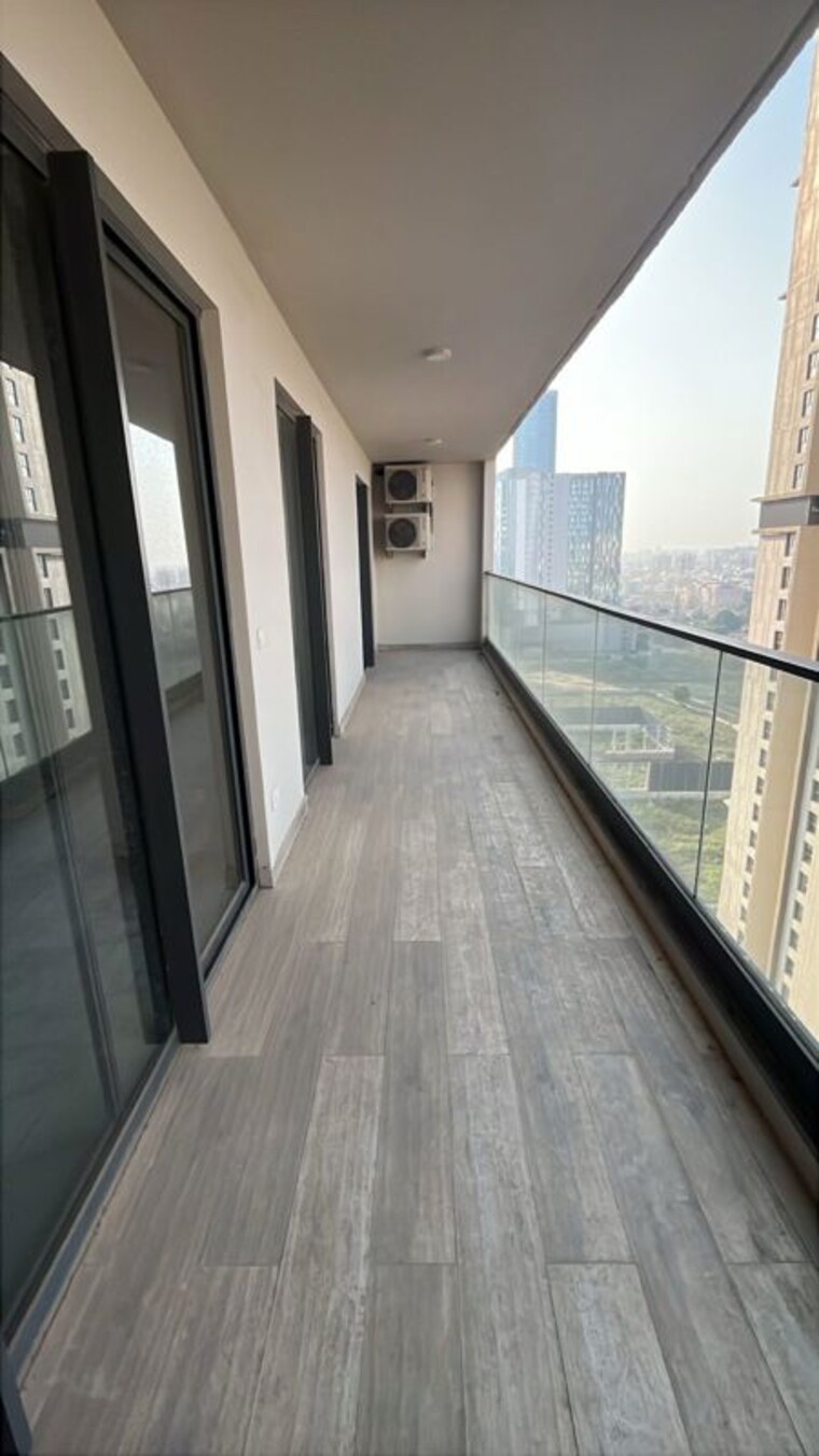 Balcony, m3m-heights 3 Bedroom 1950 Sq.Ft. Apartment In Sector 65 Gurgaon 10005249
