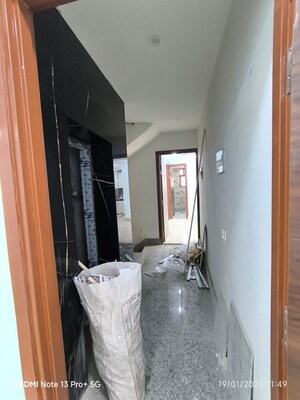 Building Lobby in 1 BHK Builder Floor at Saket – for Rent