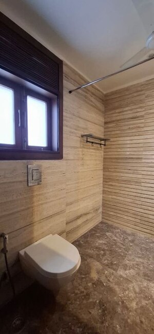 Room in 3 BHK Builder Floor at Greater Kailash I – for Rent