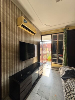 Bedroom in 3 BHK Apartment at Gail CGHS, Sector 56 – for Rent