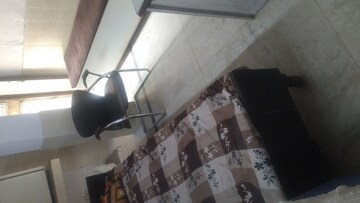 Furnished Amenities in 1 RK Apartment at Arun Vihar Sector 37, Sector 37 – for Rent