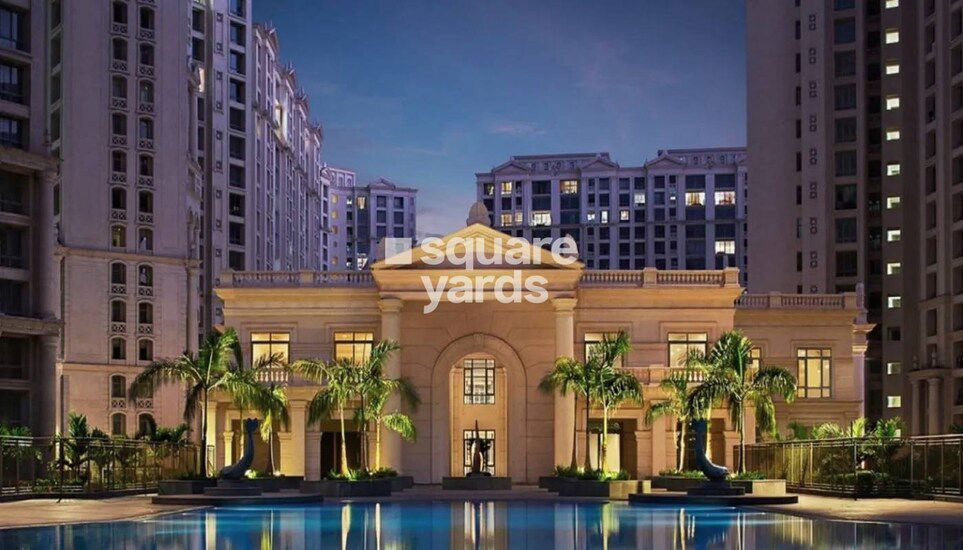 1 BHK 380 Sq.Ft. Apartment in Hiranandani Regent Hill