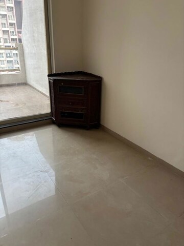 Room in 2 BHK Apartment at Jagdish Nagar CHS, Aundh – for Rent