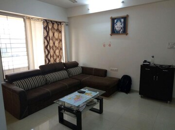 Living Room in 2 BHK Apartment at Neelkanth Palms, Kapur Bawdi – for Rent