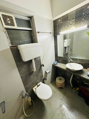 Bathroom in 1 BHK Apartment at Lodha Casa Essenza, Dahisar East – for Sale