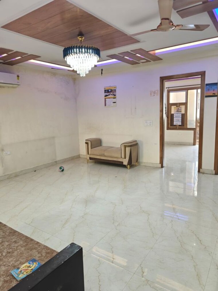 Living Room, green fields colony 3 Bedroom 250 Sq.Ft. Builder Floor In Green Fields Colony Faridabad 10005669