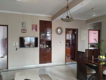 Living Room in 3 BHK Apartment at Orchid Gardens, Sector 54 – for Sale
