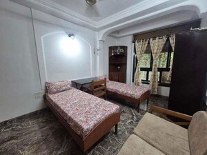 Room in  Pg at Vashi – for Rent