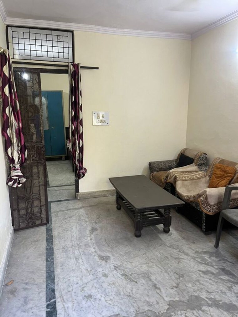 Living Room, kalkaji 1 Bedroom 550 Sq.Ft. Builder Floor In Kalkaji Delhi 10005779