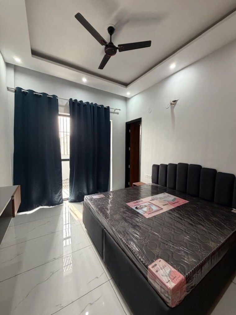 Bedroom, urban-vatika 3 Bedroom 1800 Sq.Ft. Apartment In Dhakoli Zirakpur 10005794