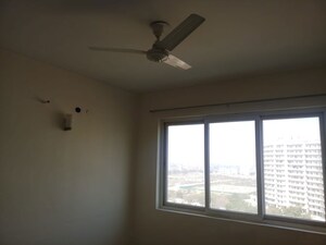 Room in 3 BHK Apartment at Puri The Pranayam, Sector 82 – for Sale