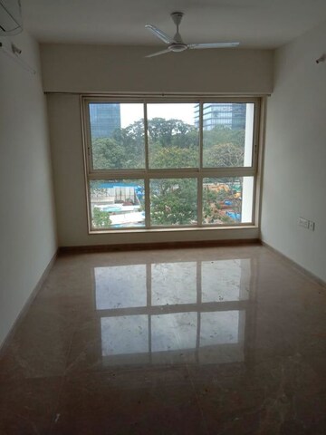 1 BHK Apartment For Rent in Godrej The Trees, Vikhroli East