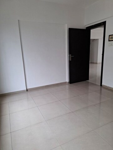 Room in 1 BHK Apartment at Shivai Apartment, Kharadi – for Rent