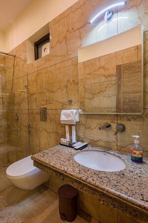 Bathroom in 6+ BHK Villa at Ramnagar – for Rent