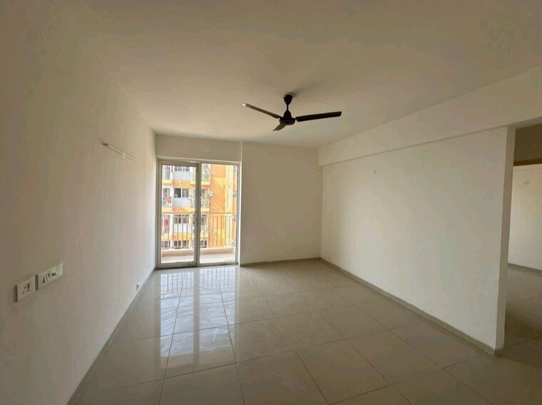 Room, wave-dream-homes 3 Bedroom 1049 Sq.Ft. Apartment In Wave City Ghaziabad 10005848