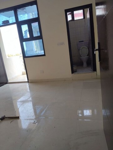 Room in 3 BHK Builder Floor at Neb Sarai – for Rent