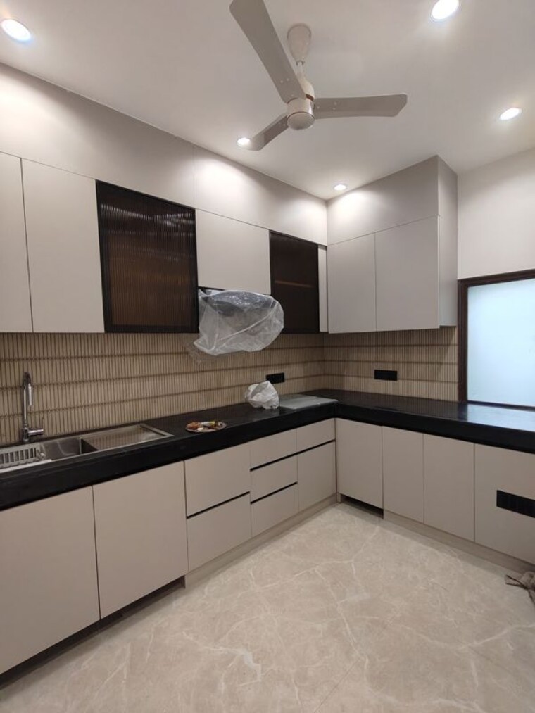 Kitchen, east of kailash 3 Bedroom 1125 Sq.Ft. Builder Floor In East Of Kailash Delhi 10005880