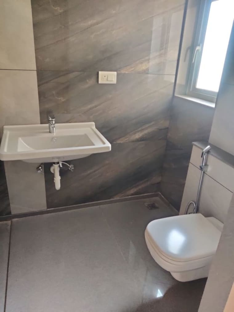 Bathroom, kumar-peninsula 3 Bedroom 1350 Sq.Ft. Apartment In Baner Pune 10005868