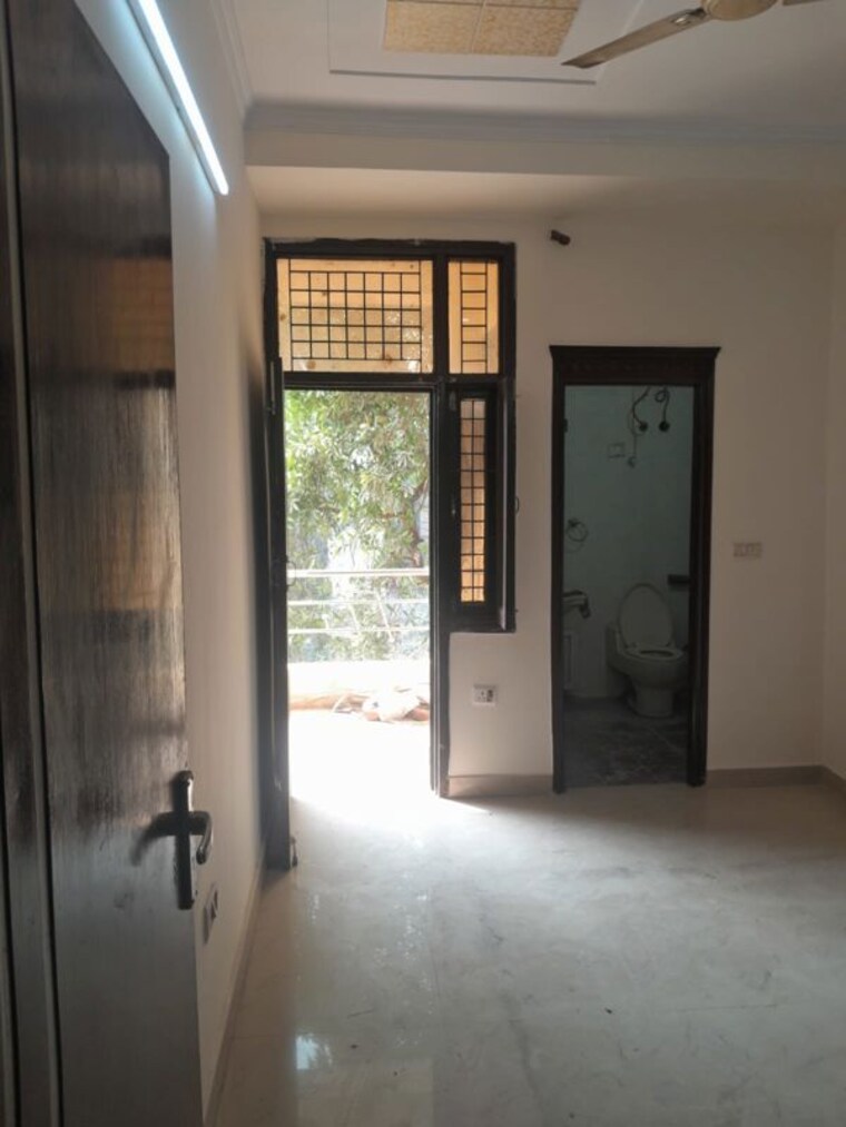 Room, harsha-city-mall 3 Bedroom 1000 Sq.Ft. Builder Floor In Shakti Khand 2 Ghaziabad 10005957