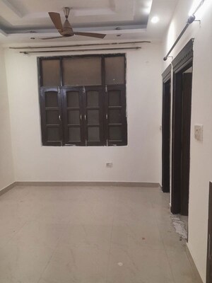 Building Lobby in 3 BHK Builder Floor at Harsha City Mall, Shakti Khand 2 – for Rent