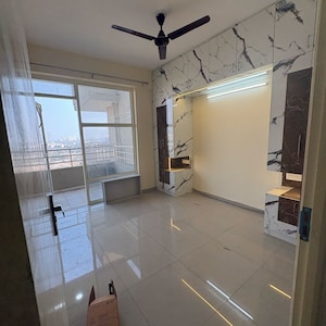 Team Area in 3 BHK Apartment at Pyramid Altia, Sector 70a – for Rent