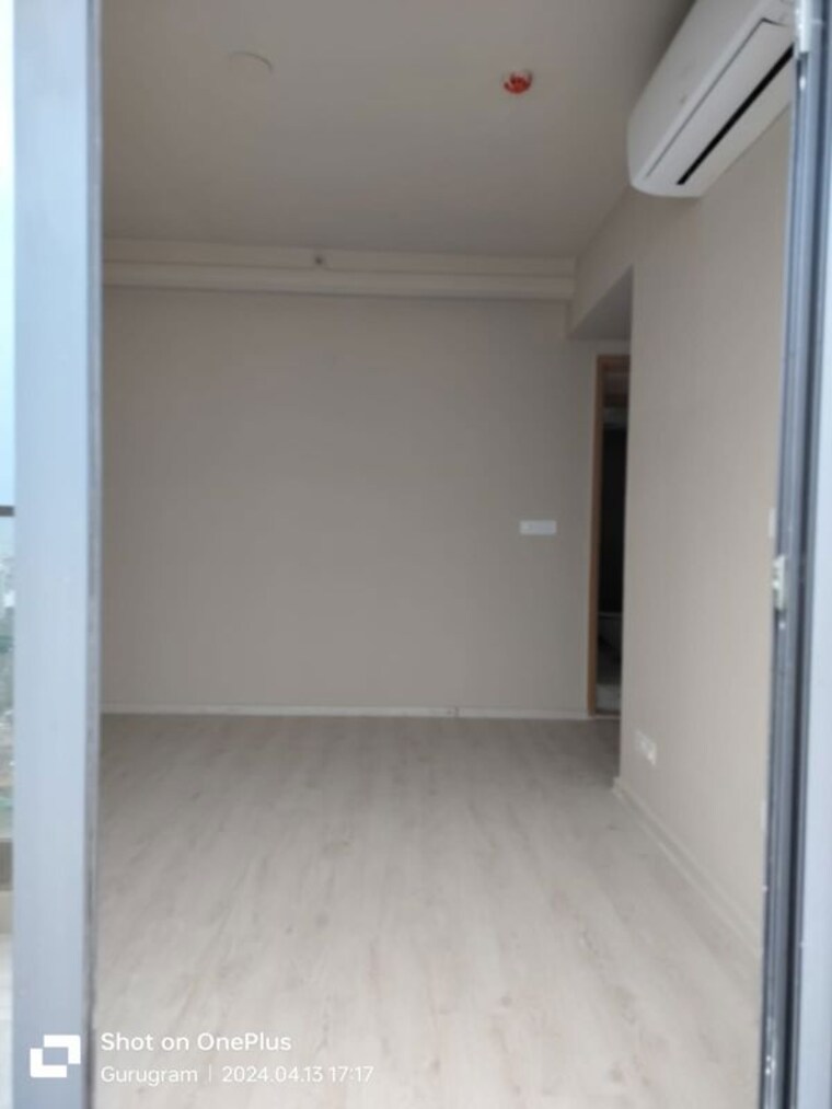 Room, m3m-sky-city 3.5 Bedroom 2054 Sq.Ft. Apartment In Sector 65 Gurgaon 9521607