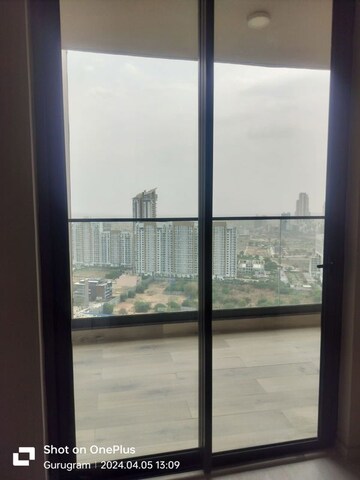 Room in 3 BHK Apartment at M3M Sky City, Sector 65 – for Sale