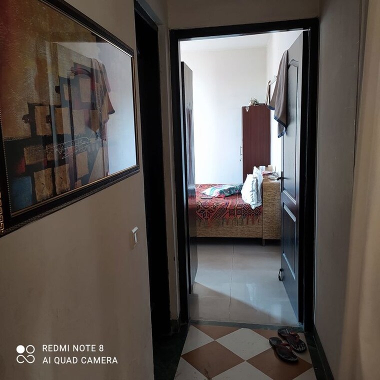 Room, puri-pranayam 3.5 Bedroom 2184 Sq.Ft. Apartment In Sector 82 Faridabad 10005869