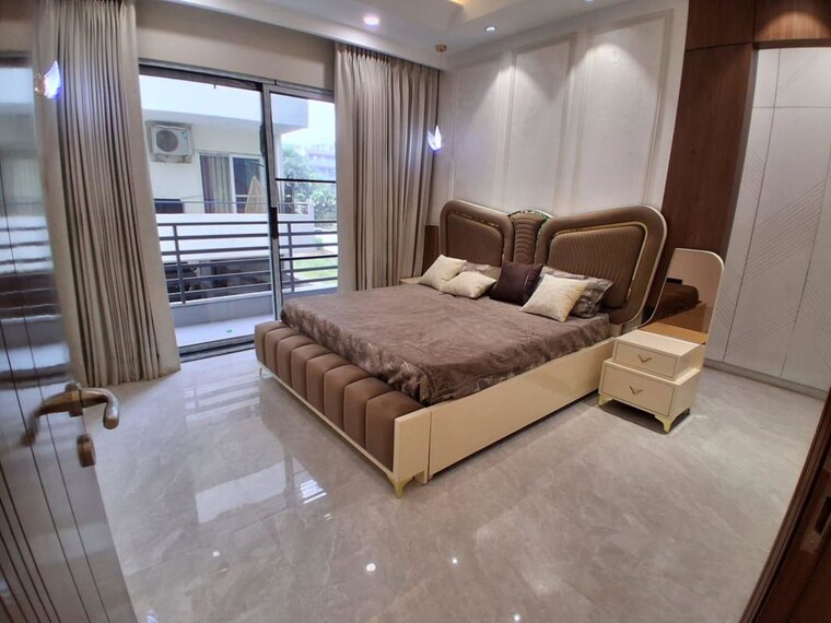 Living Room, dlf-city-gurgaon 4 Bedroom 4500 Sq.Ft. Builder Floor In Sector 27 Gurgaon 10006081
