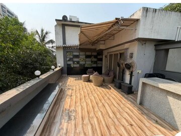 Terrace in 3.5 BHK Apartment at Juhu – for Rent