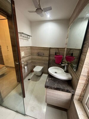 Bathroom in 3 BHK Builder Floor at Safdarjung Enclave – for Rent