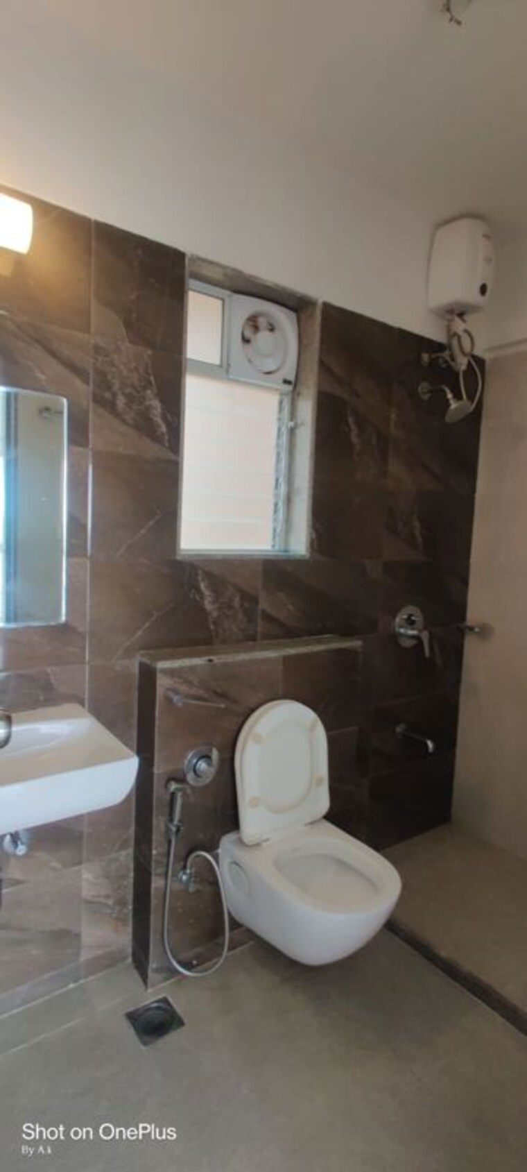 Bathroom, nahar-cayenne 2 Bedroom 742 Sq.Ft. Apartment In Powai Mumbai 10006243