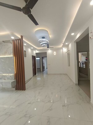 Building Lobby in 2.5 BHK Apartment at Gulshan Botnia, Sector 144 – for Rent