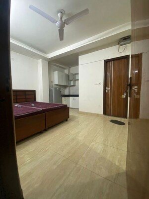 1 RK Builder Floor For Rent in Sector 44