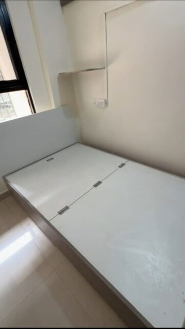 Bedroom in 1 BHK Apartment at Vashi – for Rent