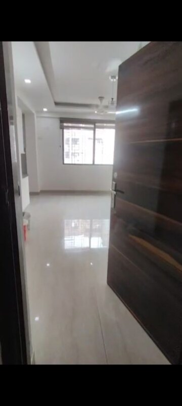 Furnished Amenities in 3 BHK Builder Floor at Ansal Sushant Floors, Sushant Lok ii – for Sale